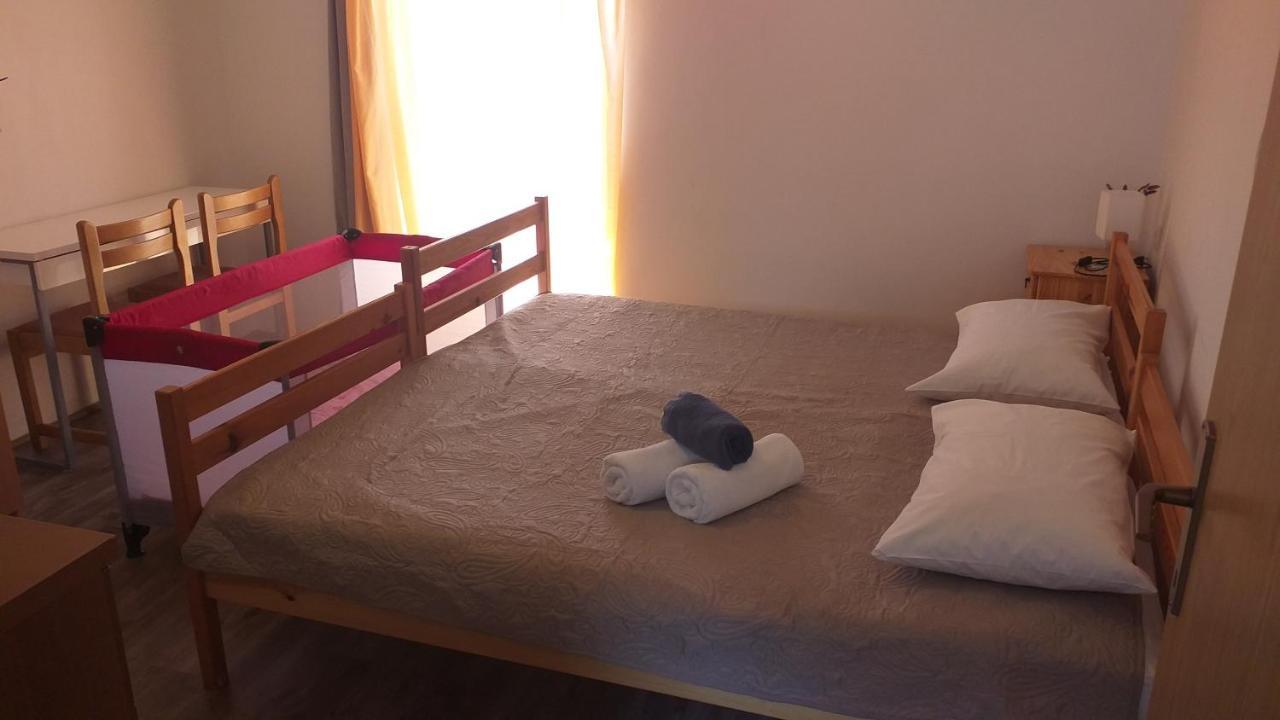Relax in Črni Kal 2 Apartment Bagian luar foto